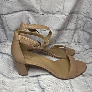 Naturalizer Women's Nude Ankle Strap Heels